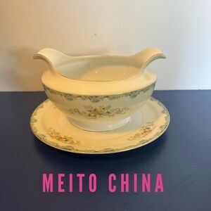 Vintage Meito China Double Spout Gravy Boat, Hand Painted